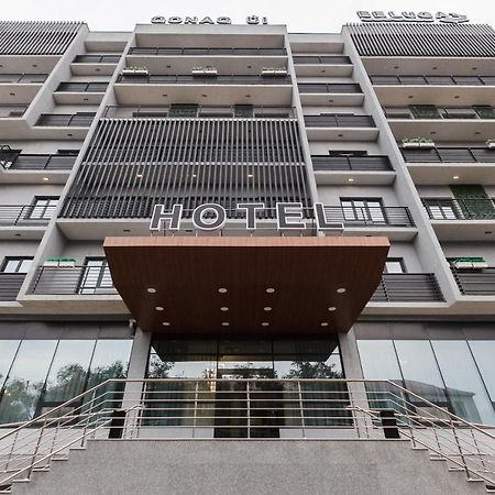 Beluga Hotel Atyraū Екстериор снимка